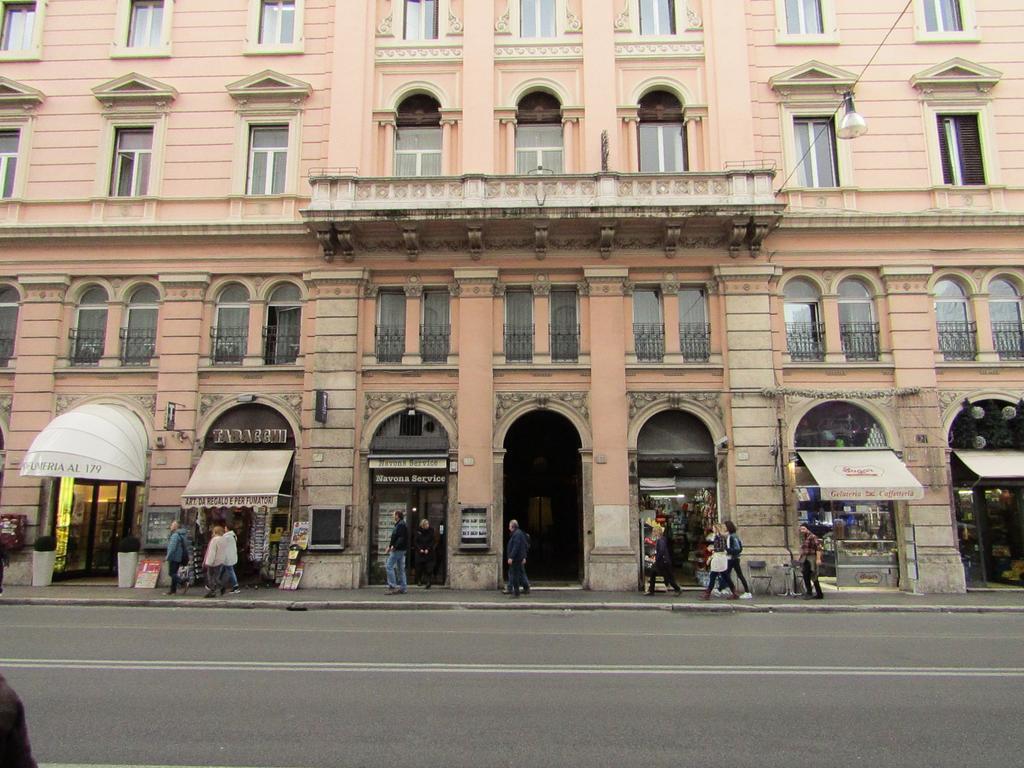 Prestigious Apartment Piazza Navona Ρώμη Εξωτερικό φωτογραφία